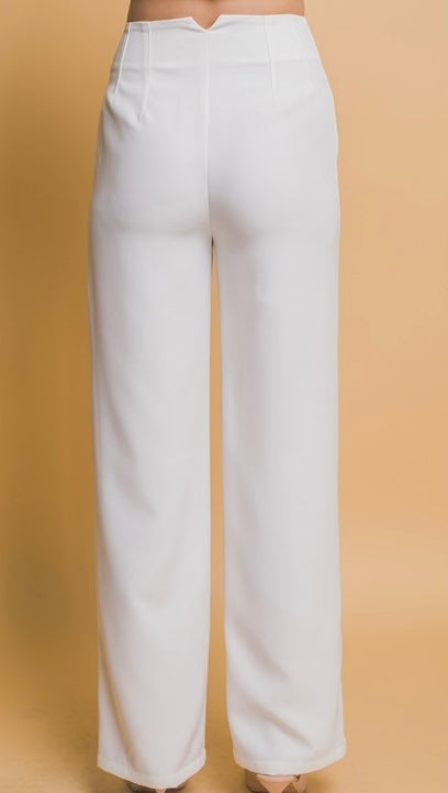 CLASSIC FIT WHITE PANT