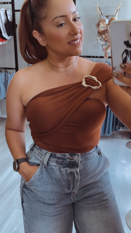 BROWN ONE SHOULDER TOP