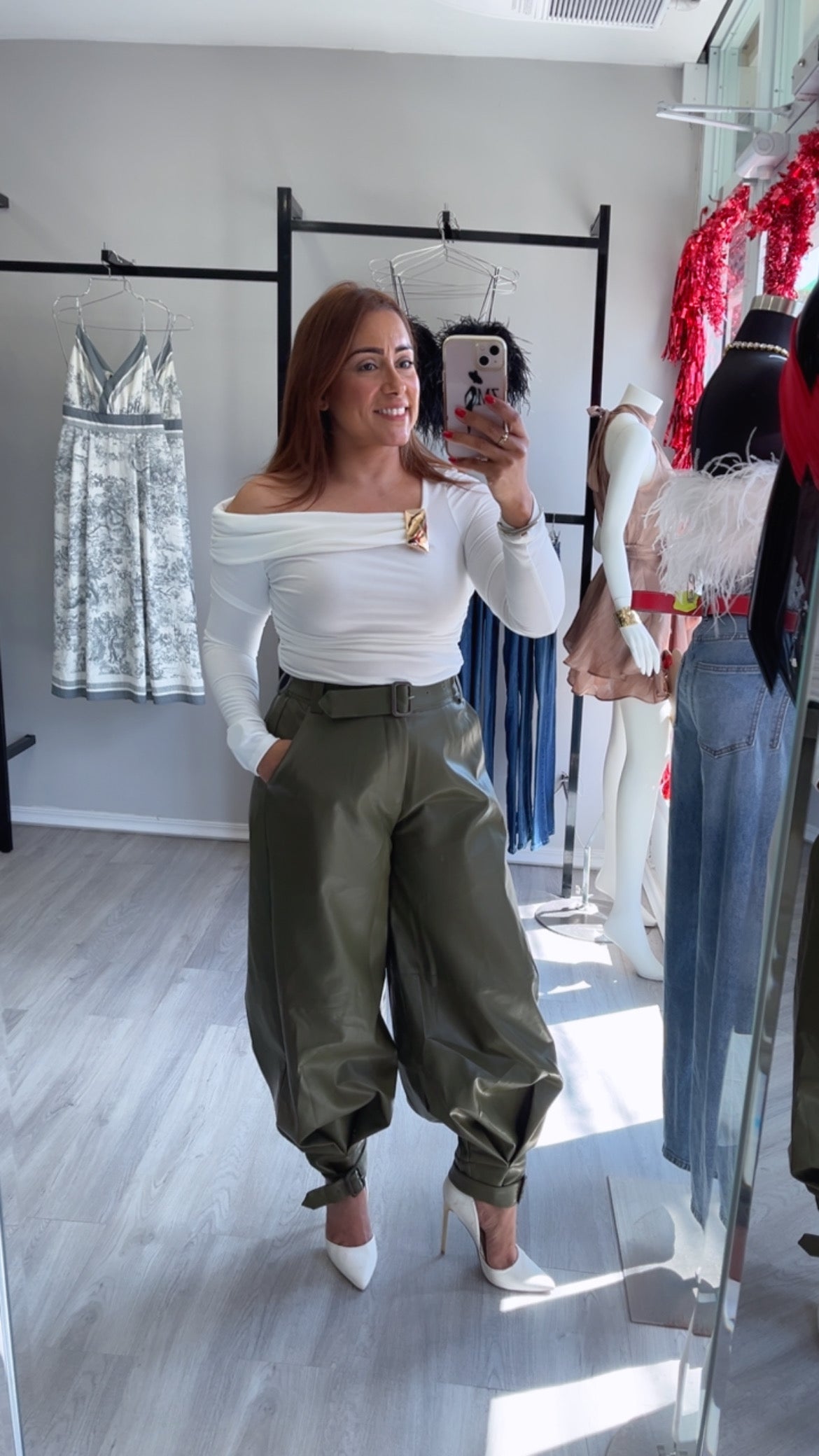 OFF SHOULDER WHITE TOP