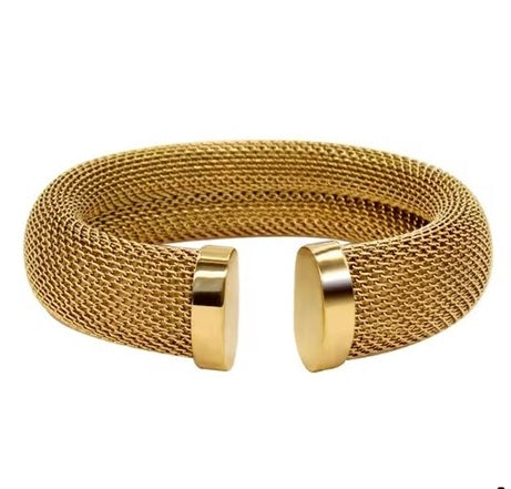 STAINLESS STEEL CUFF BANGLE